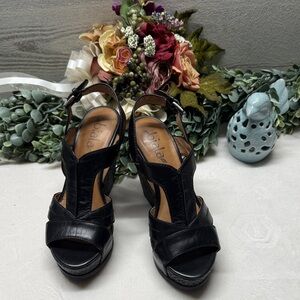 Biala Black leather platform sandals size 36  5/6